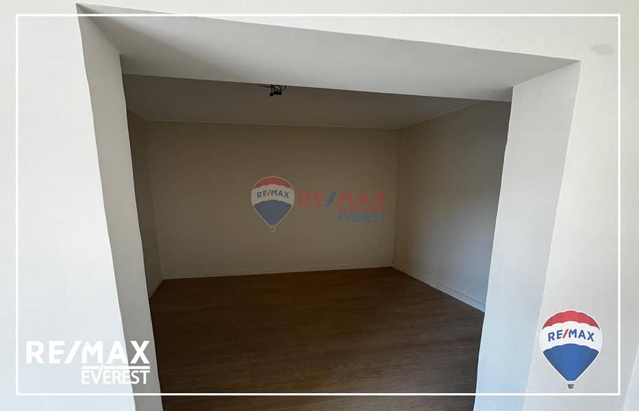 8 WhatsApp Image 2025-05-13 at 4.09. 23 PM. jpeg