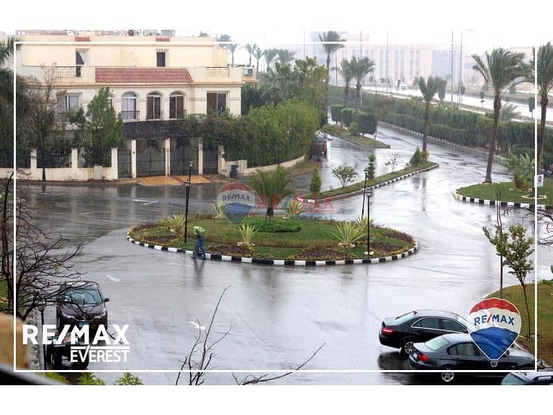 9 930b36b8-8e6a-43c8-a3ee-18deb55775c2. jfif. jpg