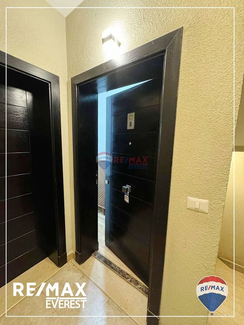 15 WhatsApp Image 2025-03-02 at 2.49. 06 AM (1). jpeg