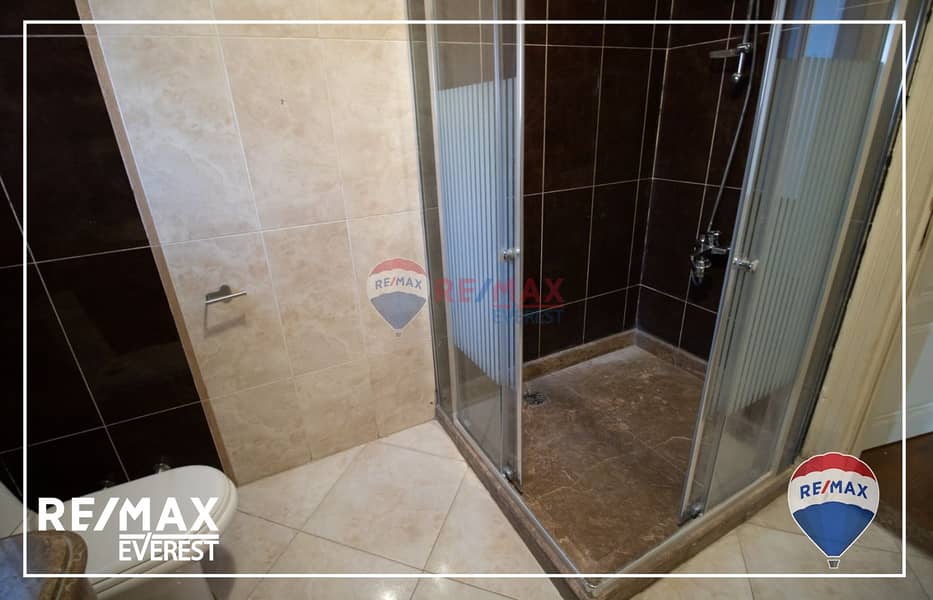 10 WhatsApp Image 2025-10-19 at 2.42. 50 PM (1). jpeg