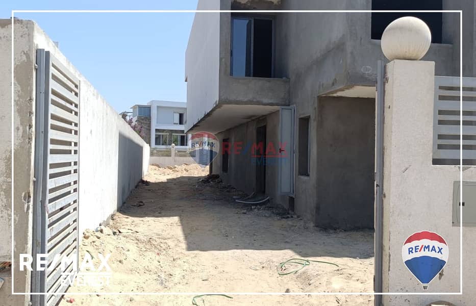 3 WhatsApp Image 2025-08-21 at 12.10. 05 PM. jpeg