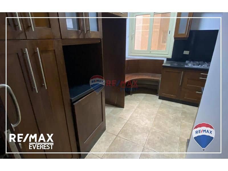 6 5277db68-55b4-4fe4-8916-b36ed6904b89. jfif. jpg