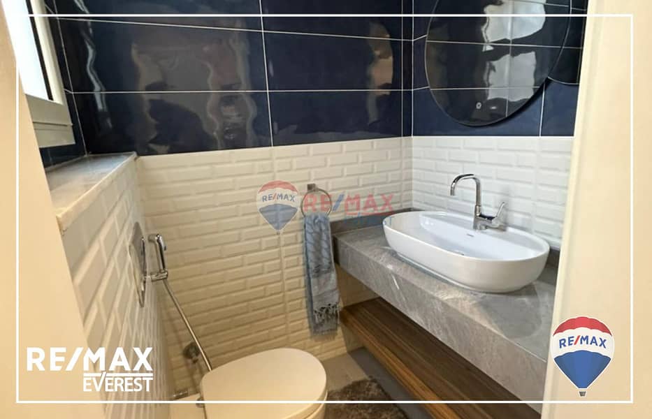 9 WhatsApp Image 2025-09-18 at 11.06. 44 AM. jpeg