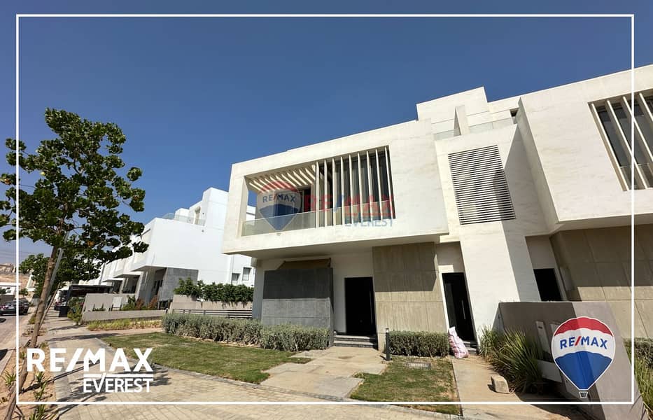 2 WhatsApp Image 2025-10-02 at 12.10. 54 PM. jpeg