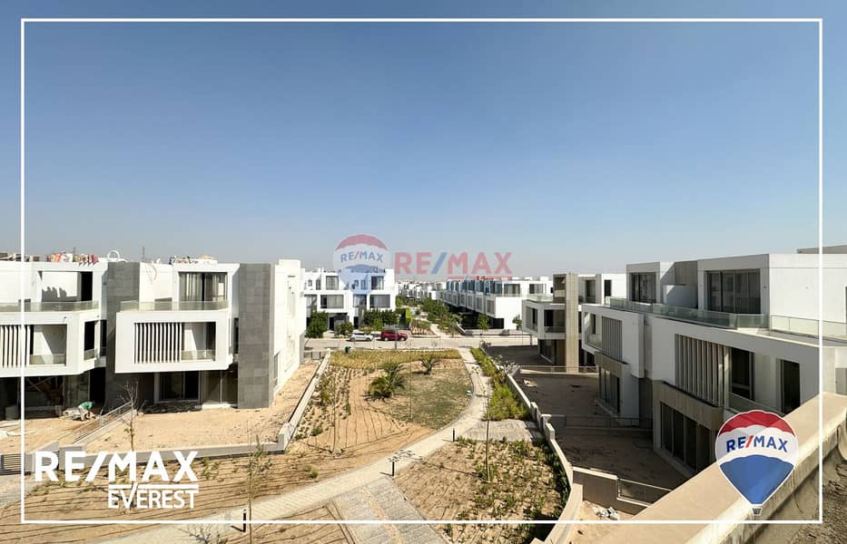 4 WhatsApp Image 2025-10-02 at 12.10. 53 PM. jpeg