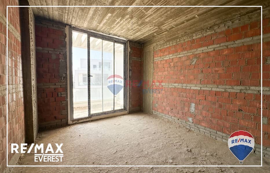 6 WhatsApp Image 2025-10-02 at 12.10. 54 PM (2). jpeg