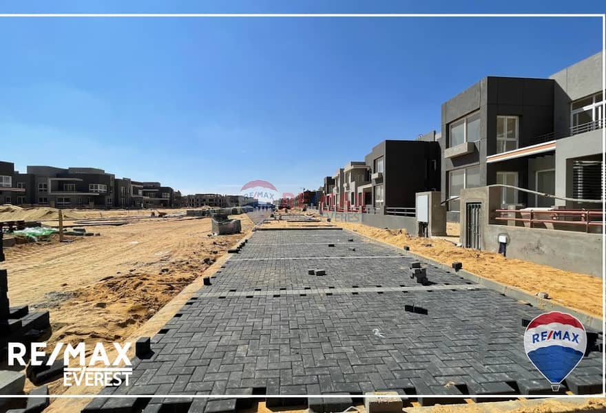 9 b050e1c5-baac-488b-a97a-76368c0c8c1a. jpg