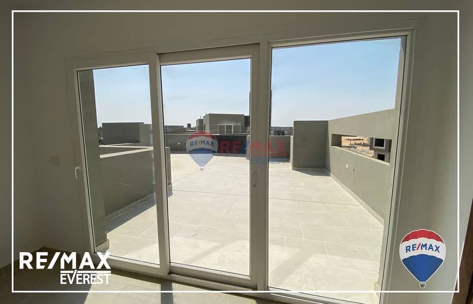 3 WhatsApp Image 2025-09-01 at 2.09. 25 PM. jpeg