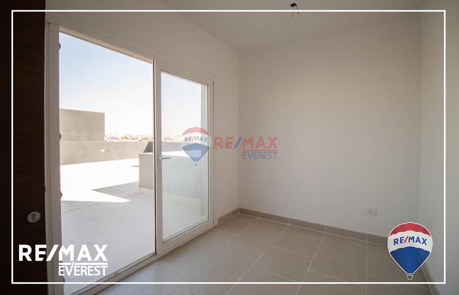 6 WhatsApp Image 2025-10-07 at 12.31. 01 PM (1). jpeg