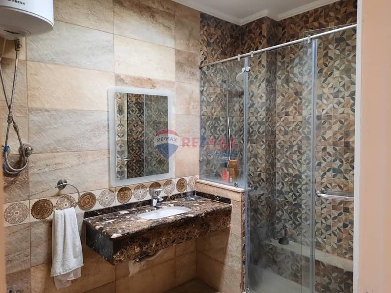 12 162967_20251014_121953. jpg