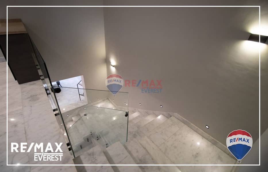 4 WhatsApp Image 2025-10-19 at 1.57. 25 PM (2). jpeg