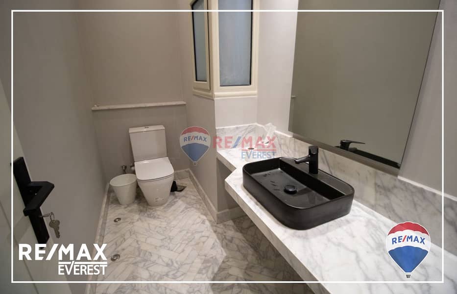 7 WhatsApp Image 2025-10-19 at 1.57. 24 PM (1). jpeg