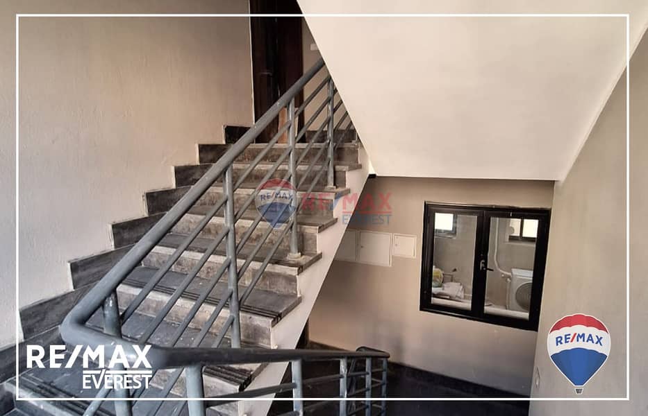 13 WhatsApp Image 2025-10-21 at 10.54. 47 AM. jpeg