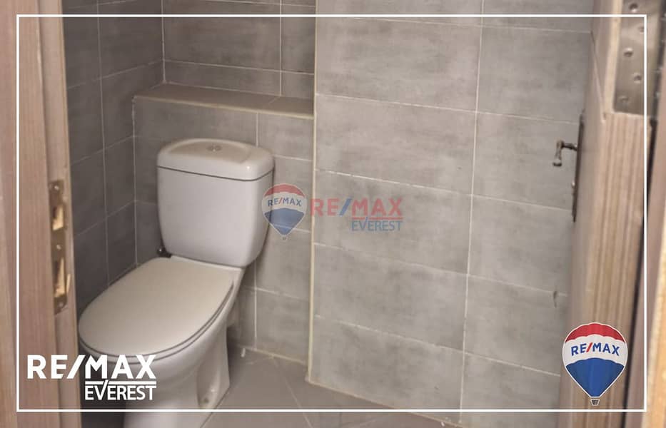 10 WhatsApp Image 2025-10-14 at 2.33. 58 PM (1). jpeg