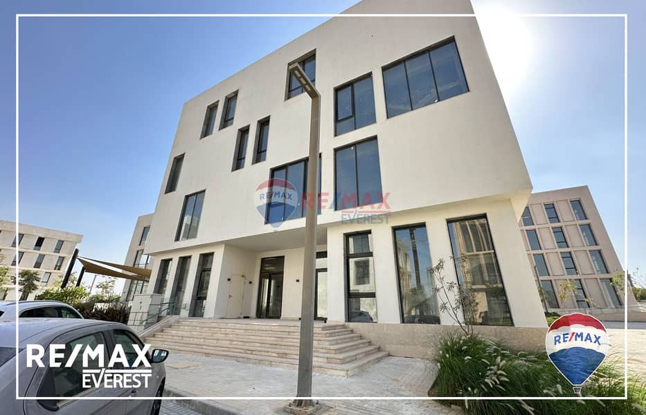 3 WhatsApp Image 2025-10-05 at 11.28. 25 AM. jpeg