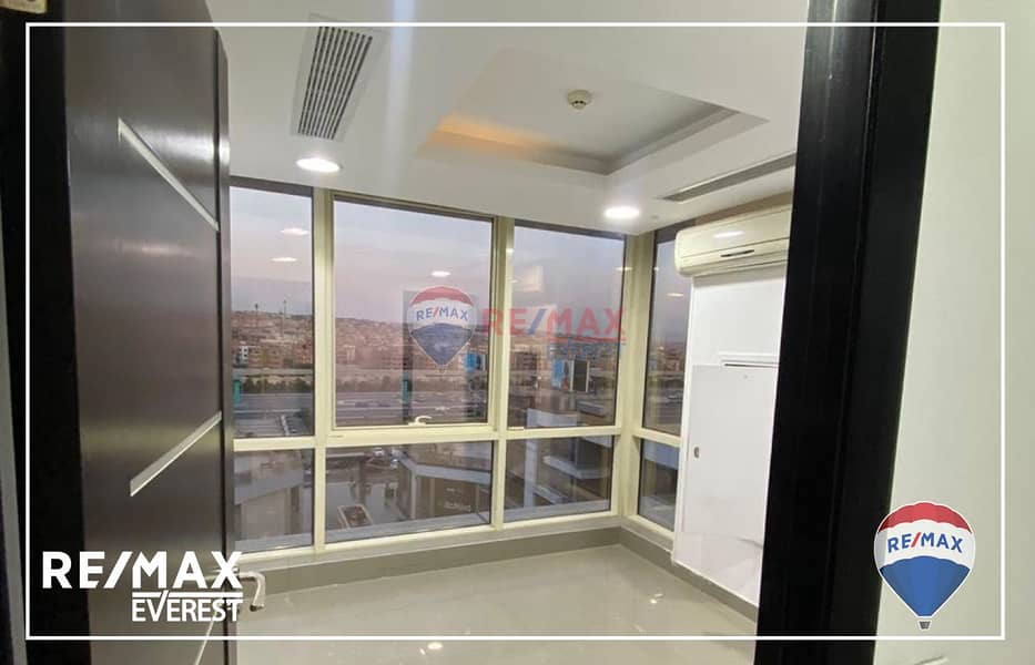 2 WhatsApp Image 2025-10-19 at 12.56. 11 PM (1). jpeg