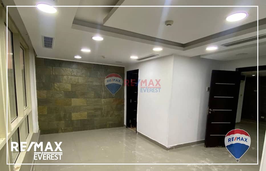 7 WhatsApp Image 2025-10-19 at 12.56. 10 PM (1). jpeg