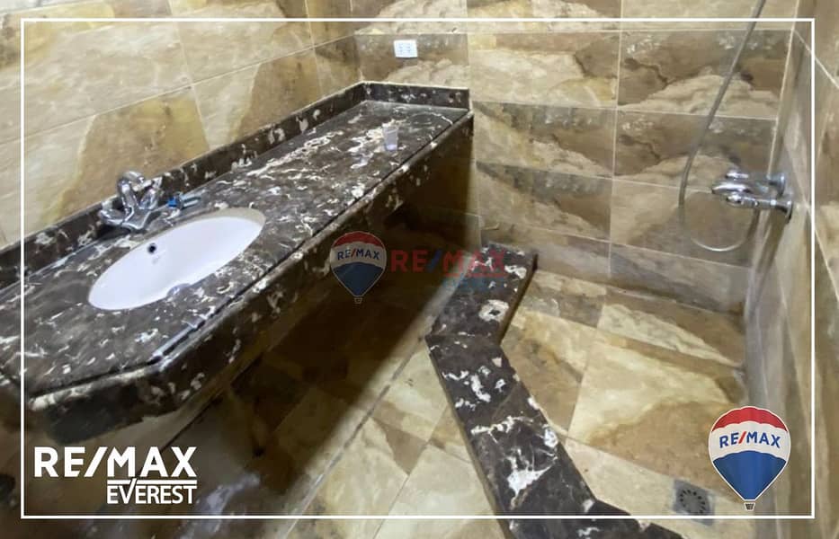 10 WhatsApp Image 2025-10-19 at 12.56. 11 PM. jpeg