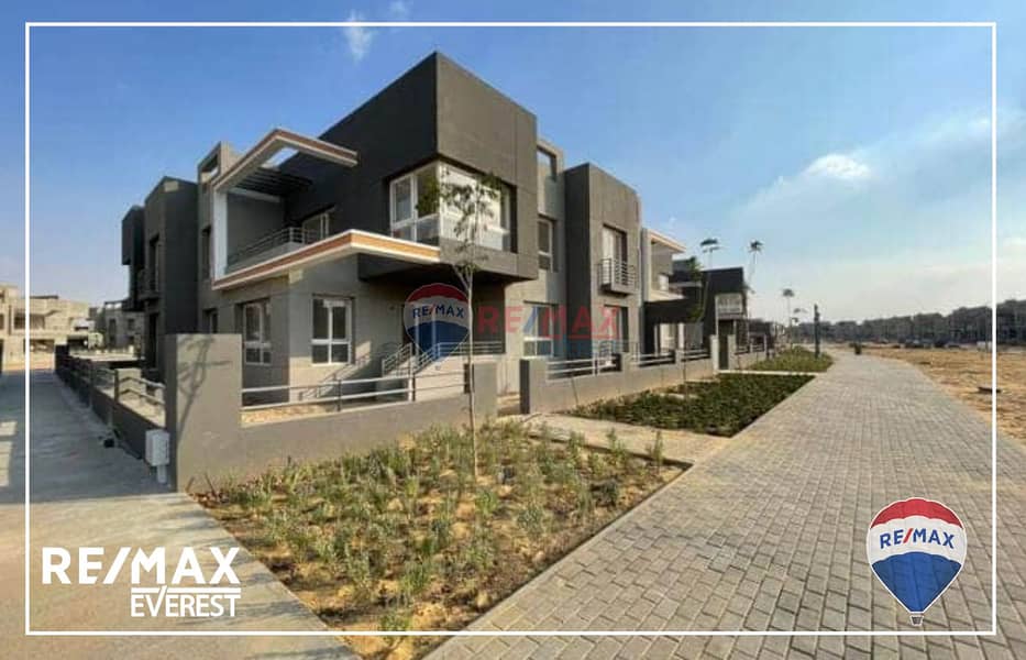 7 WhatsApp Image 2025-10-19 at 1.33. 55 PM (1). jpeg