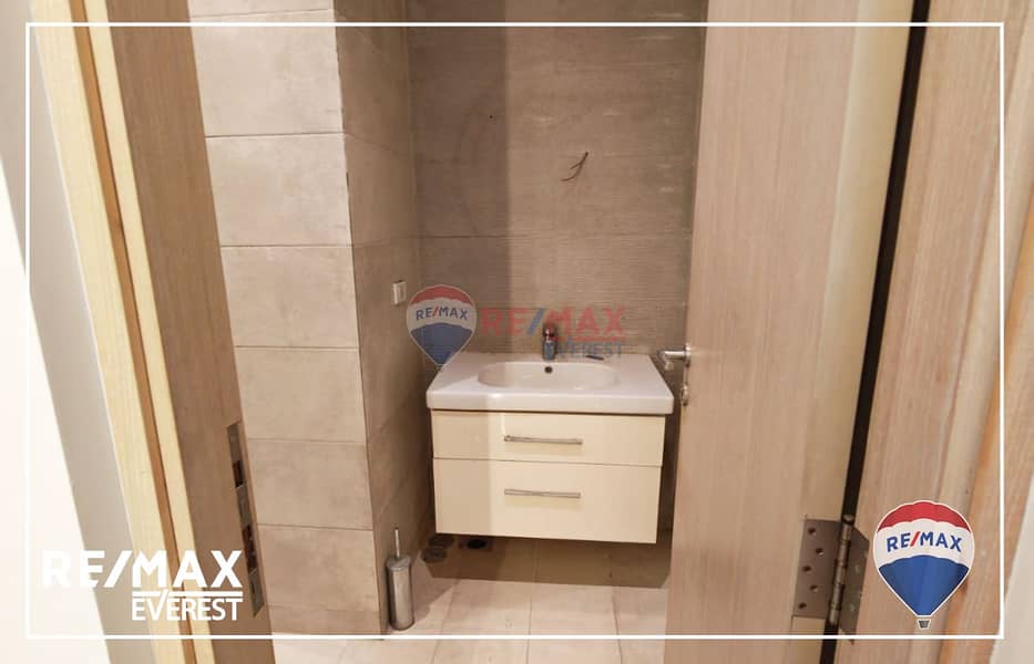 8 WhatsApp Image 2025-11-02 at 2.27. 32 PM (1). jpeg