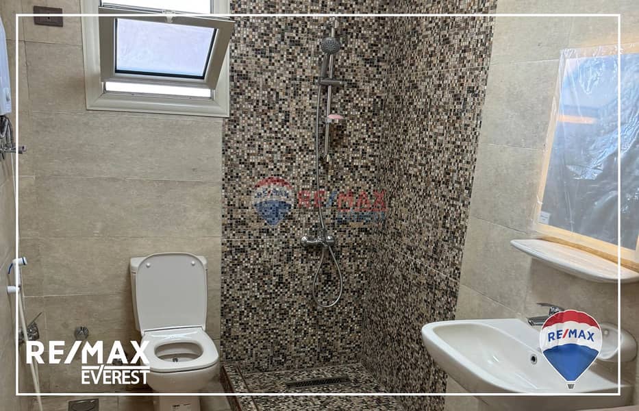 10 WhatsApp Image 2025-10-28 at 1.24. 56 PM (2). jpeg