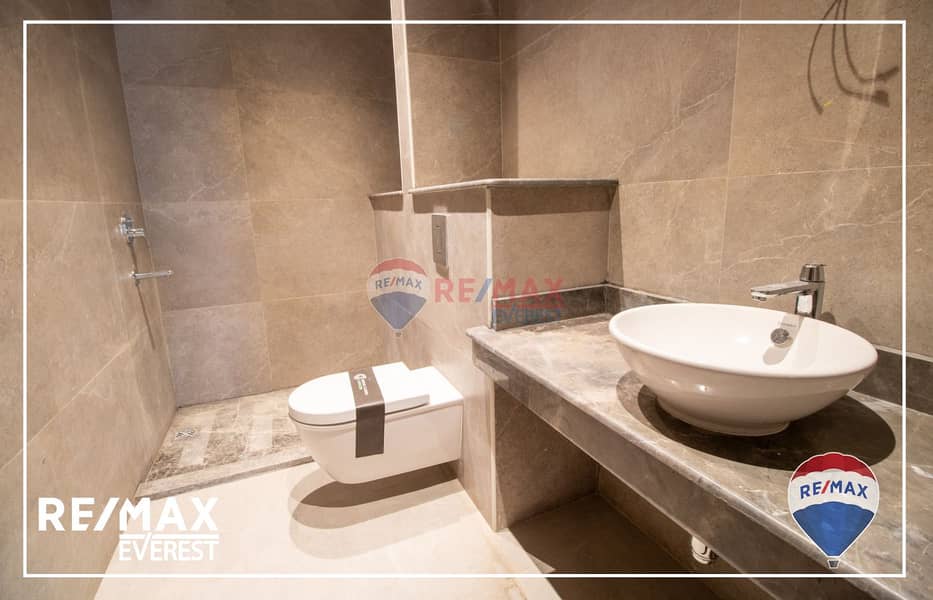 9 WhatsApp Image 2025-11-05 at 3.39. 16 PM. jpeg