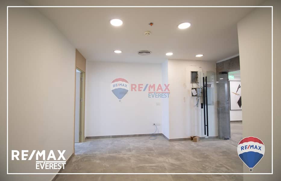 3 WhatsApp Image 2025-10-28 at 1.16. 14 PM (3). jpeg