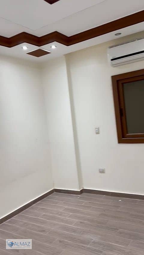 5 WhatsApp Image 2025-10-20 at 12.08. 10 PM (3). jpeg