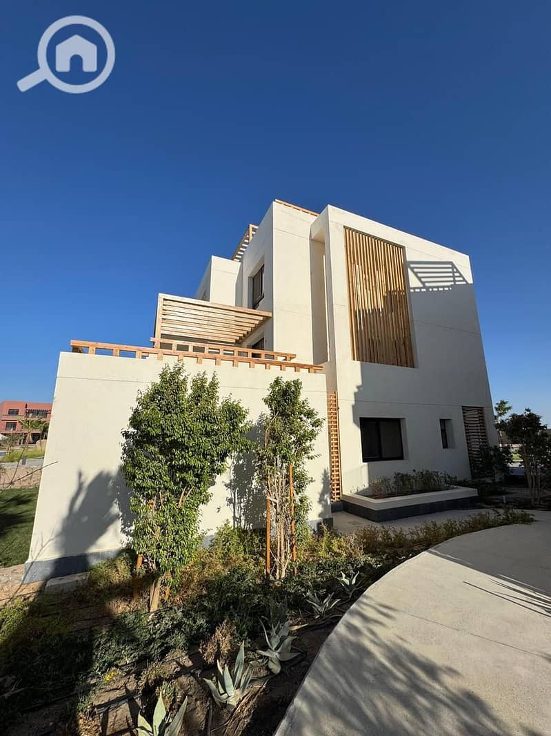 13 WhatsApp Image 2025-11-11 at 12.10. 00 (1). jpeg