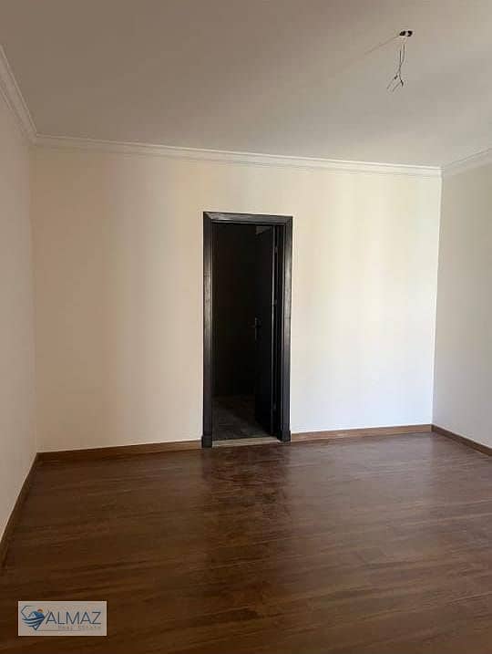 4 WhatsApp Image 2025-11-11 at 1.24. 54 PM. jpeg