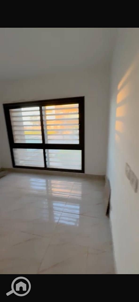 3 ea88a891-d31d-48cd-97c3-63d860222b18. jpg