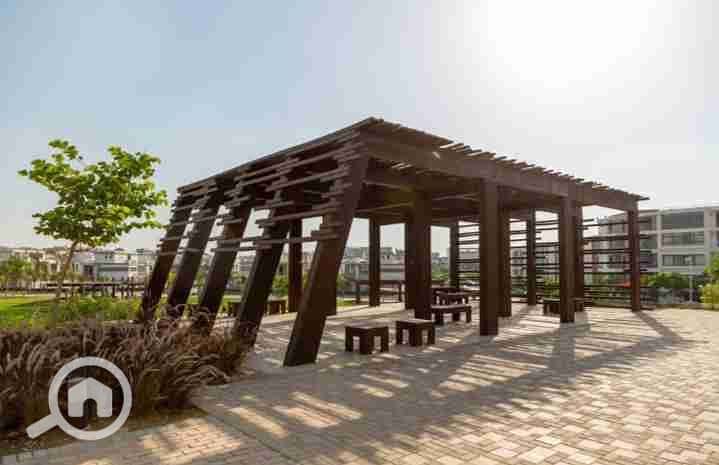 5 IMG_٢٠٢٥١٠٠٣_١٨٠٧٢١. jpg