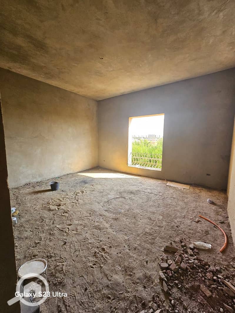 6 WhatsApp Image 2025-11-11 at 12.20. 00 PM (1). jpeg