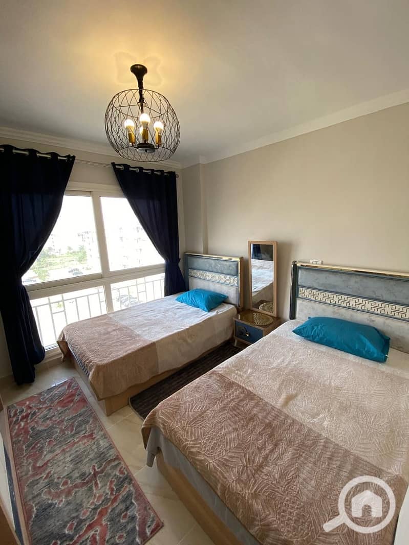 3 aa4ecd9d-0887-4504-8d16-8f06f6b1fb1a. jpg