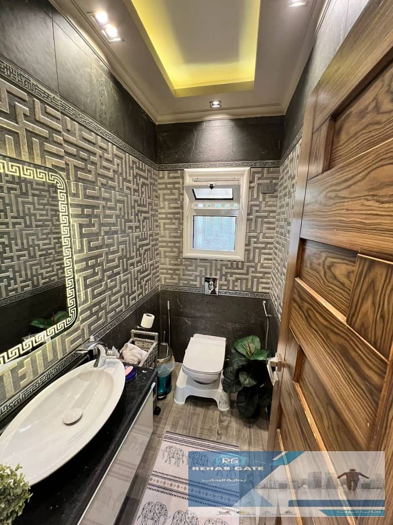 5 WhatsApp Image 2025-11-11 at 1.43. 45 PM (1). jpeg