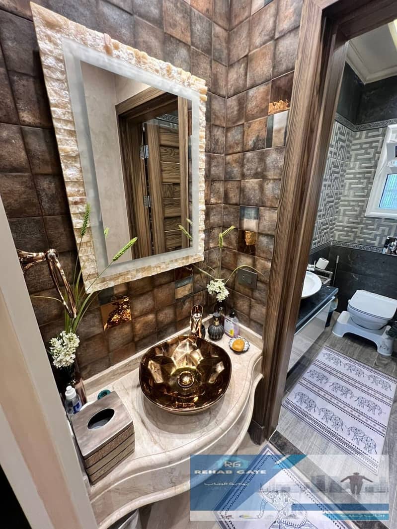 12 WhatsApp Image 2025-11-11 at 1.43. 39 PM. jpeg