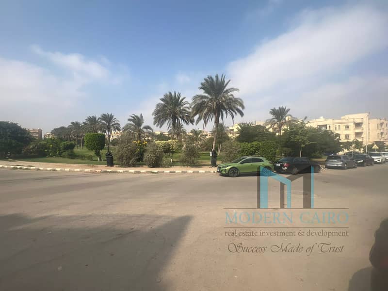 8 WhatsApp Image 2025-11-10 at 14.54. 32_aac32984. jpg