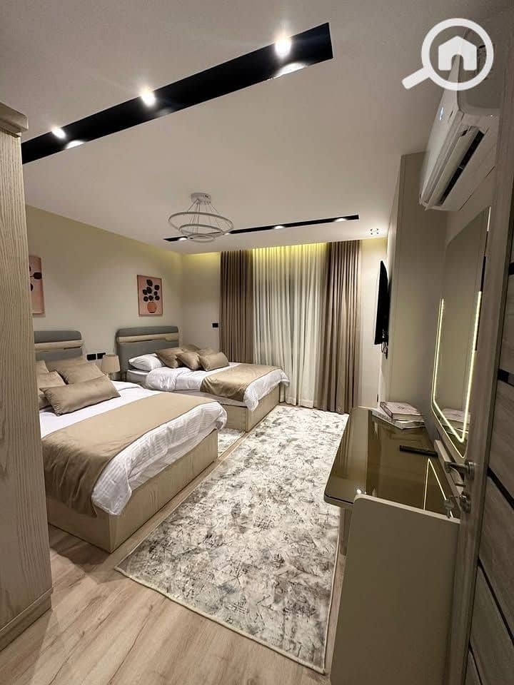 9 563884902_25616086367979417_1884760271275544960_n. jpg