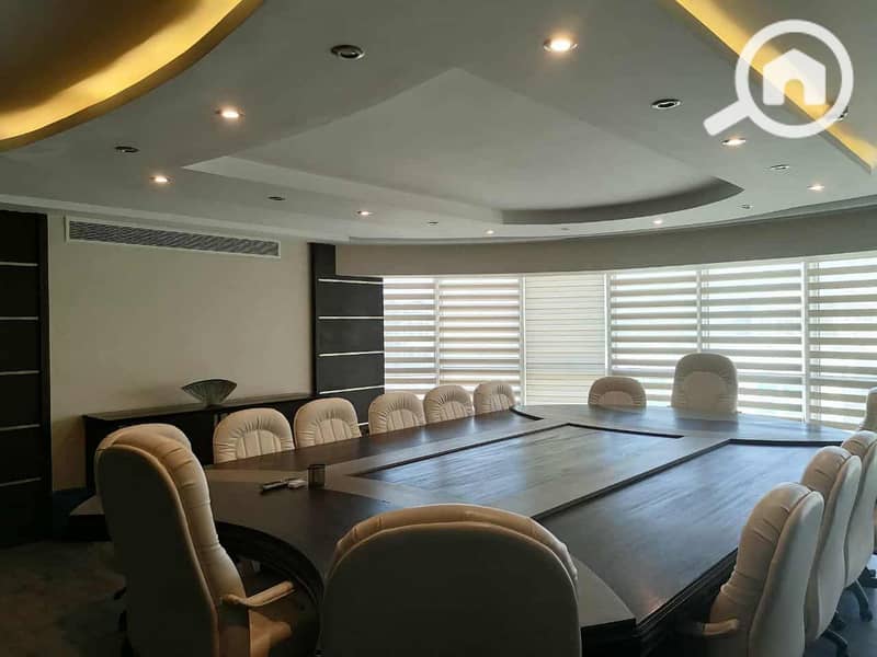 8 21d6ece9-6bb2-4de5-b484-9502644f0180. jpg