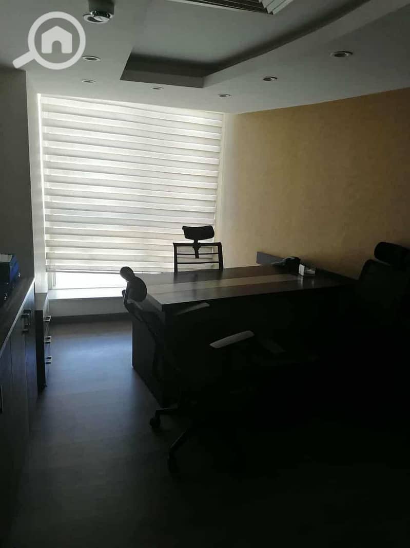 19 38902321-498f-41f1-a789-015ec1b2c798. jpg