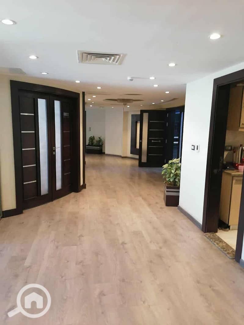 20 57394028-99c4-4d3d-931b-263d4becf297. jpg