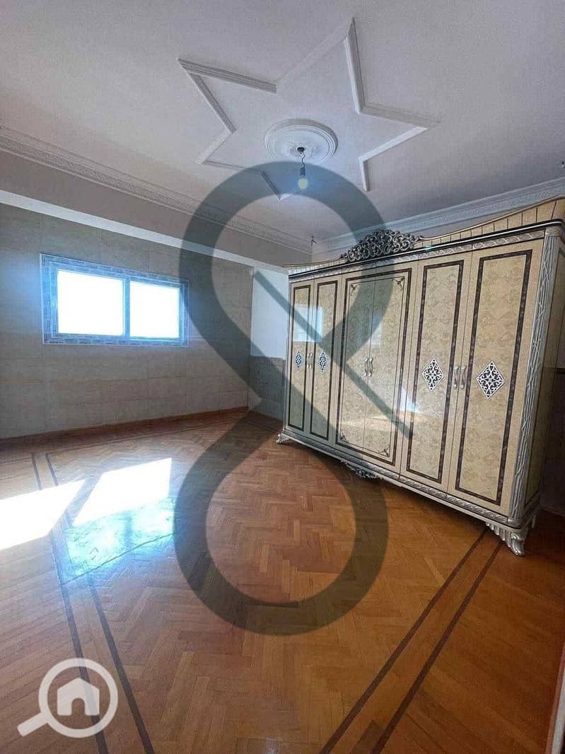 4 PHOTO-2025-11-10-15-09-48 3. jpeg