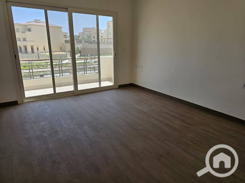 3 4195051c-2e52-4827-a345-4bbb9c1bd63c. jpg