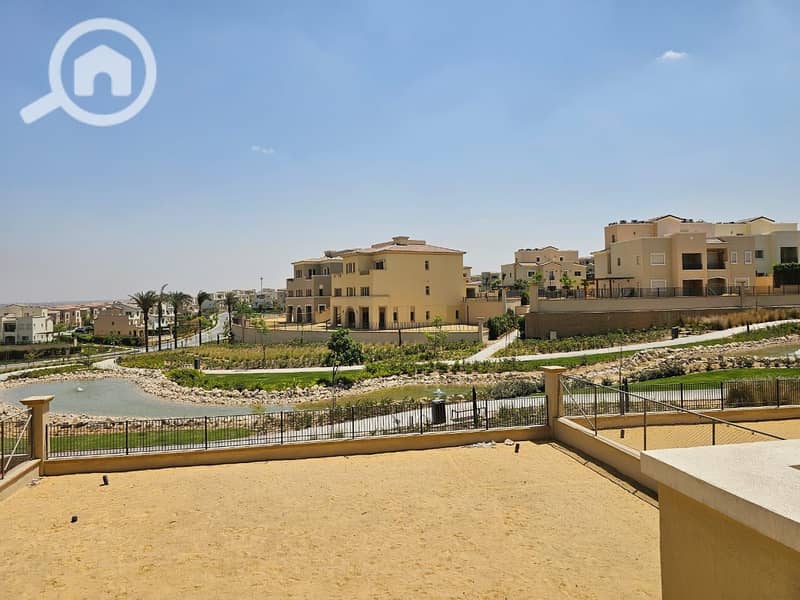 11 c76343da-4511-4f30-b60e-3d8c42fd6891. jpg