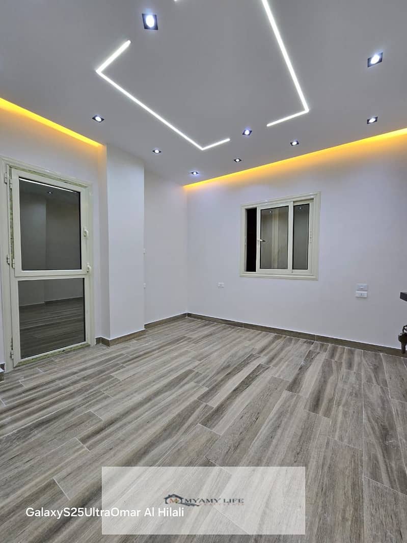 14 WhatsApp Image 2025-11-11 at 1.27. 22 PM (4). jpeg