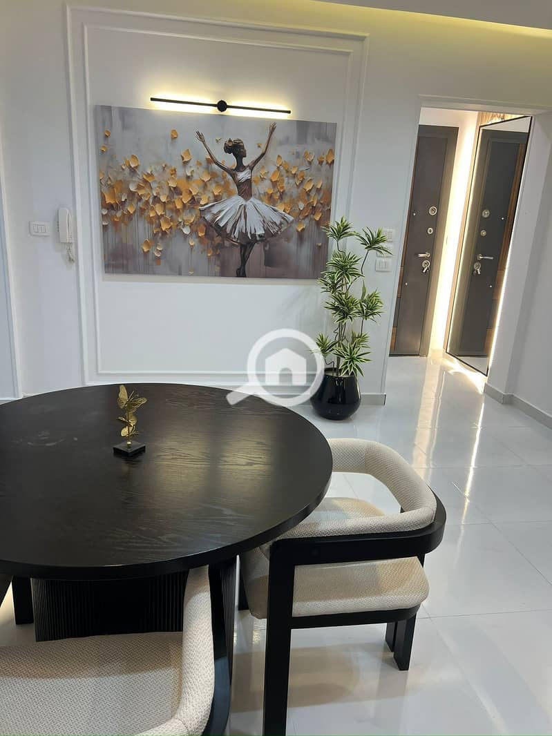 8 98e09ff4-e23a-496f-a6ab-27302415108e. jpeg