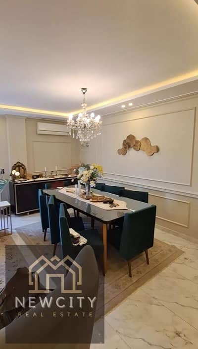 فلیٹ 2 غرفة نوم للبيع في 6 أكتوبر، الجيزة - صورة واتساب بتاريخ 2025-11-11 في 00.37. 43_e8b24211. jpg