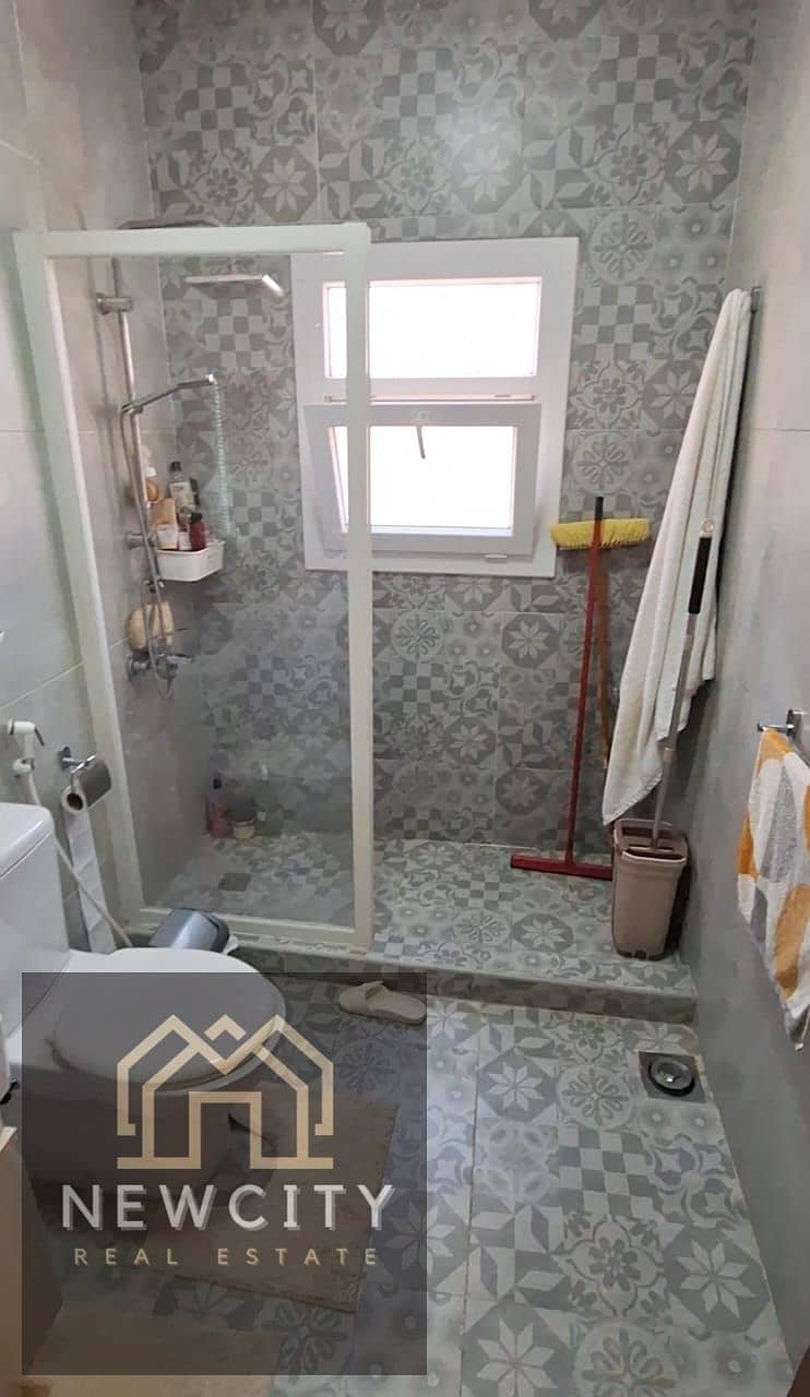 12 صورة واتساب بتاريخ 2025-11-11 في 00.37. 43_8245a285. jpg