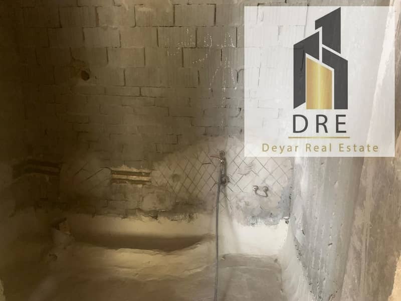 6 94205aff-f252-42ee-97f4-34d639ddde59. jpg