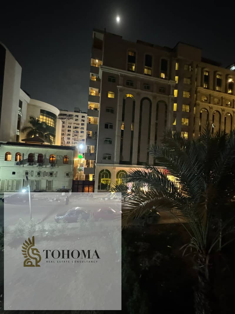 2 986587f9-2363-4a67-9ede-b06b86463af0. jpg